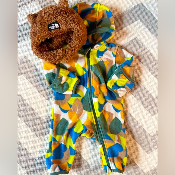 The North Face Other - The North Face baby boy set 0-3m